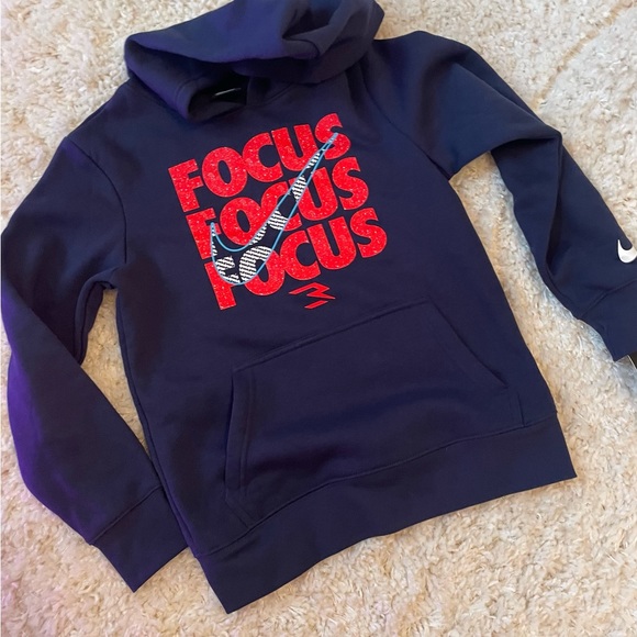 Nike Boys Sweatshirt NWT - Picture 1 of 3